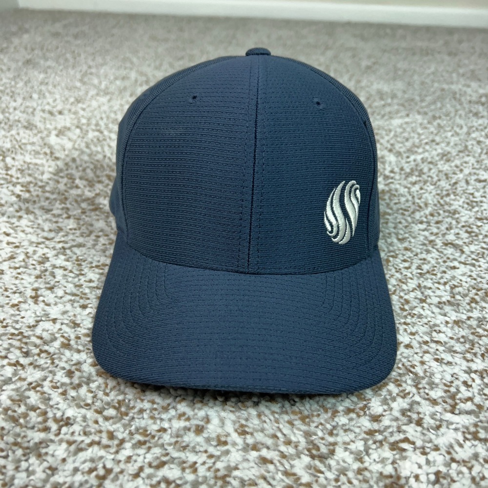 Travis Mathew Hat Mens Large Stretch Navy Blue Golf Athletic Flexfit Cap Logo
